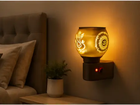 hk7CfSOkShnqFXVJrdmJIJTYgoYCaTlHiuVhwutm.webp Glass Electric Kapoor Dani with Ganesh Ji & Om Design – Multipurpose Camphor Diffuser & Incense Burner for Home & Puja ( default, OS )