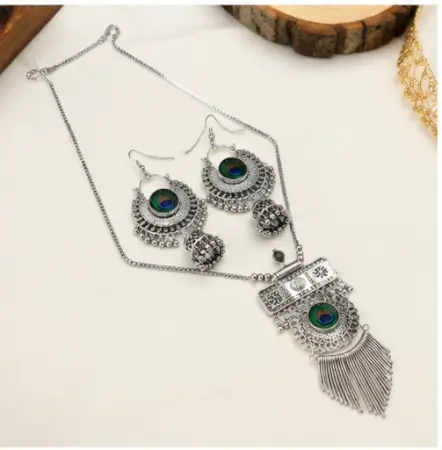 ZP0SVV4fkQ7qaCWleGQ2sG2UK1MdbZ0VVqrifIon.webp Tilli Peacock Necklace with Earrings for Women, Oxidised Silver Jewellery Set, Adjustable Necklace Combo, 1 Set ( default, Free Size )