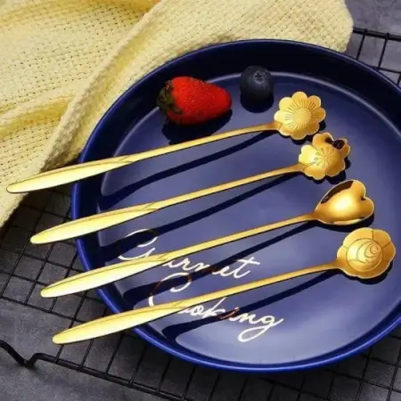 gP6rCBnsQZVFoexCN0Xa3Y4hr5wwo3yxHPyqgvxW.webp 4 Pcs Golden Decorative Spoon Set – Stylish Floral Design Spoons for Kitchen & Dining ( gold, OS )